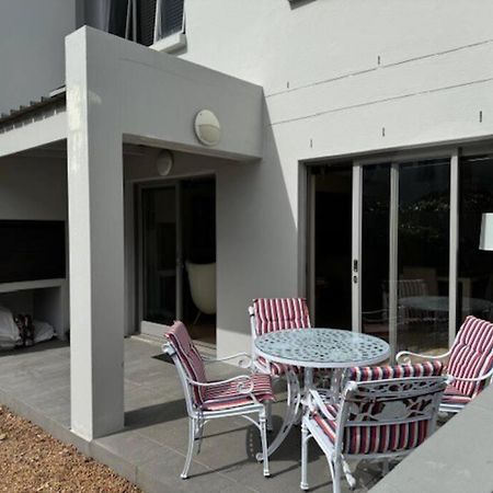 Luxury Townhouse In Stellenbosch Central Luaran gambar